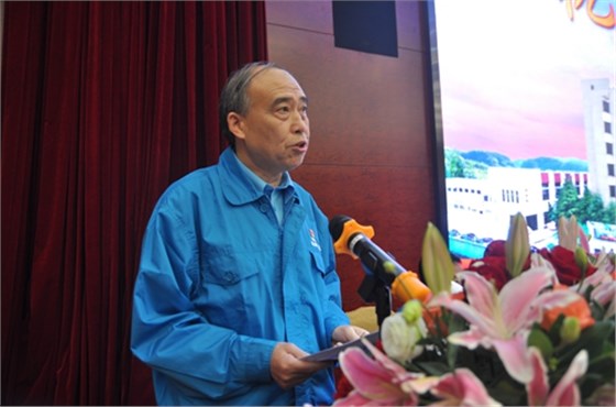 皖南電機(jī)黨委書記管兵 做主題報告