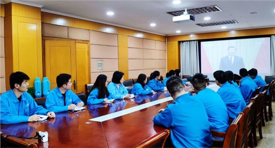 皖南電機(jī)團(tuán)委組織觀看慶祝中國(guó)共青團(tuán)成立100周年大會(huì) 皖南電機(jī)團(tuán)委組織觀看慶祝中國(guó)共青團(tuán)成立100周年大會(huì)