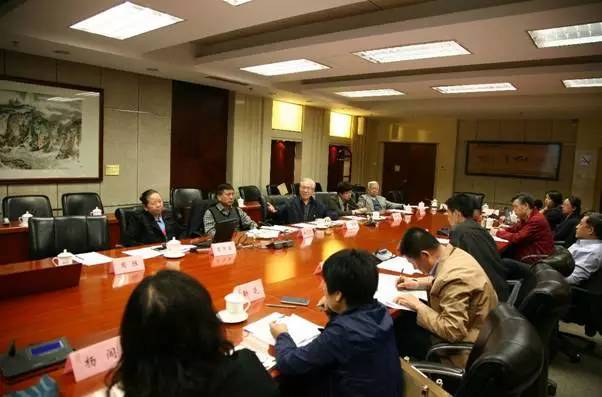 皖南電機：能效標(biāo)準修訂會議現(xiàn)場.jpg